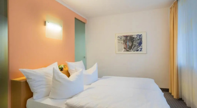 Полулюкс ACHAT Hotel Suhl
