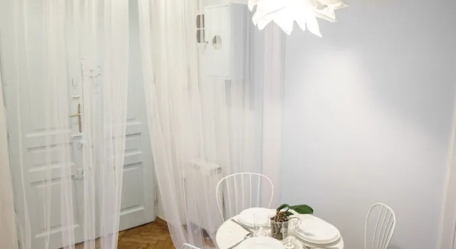 Апартаменты Classic Boutique Apartments - Main Market Square
