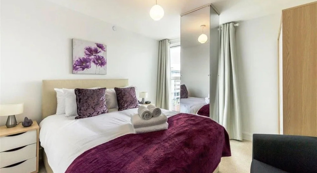 Flying Butler - Edgware Apartments