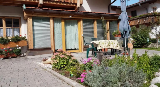 Апартаменты Bina House