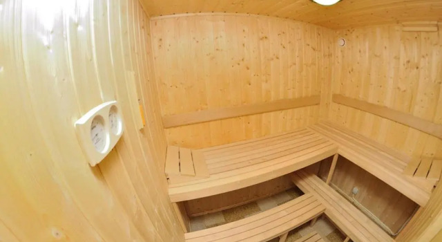 Kryształowy Pałacyk, Reserva ahora Hotel Kozienice Mazovia