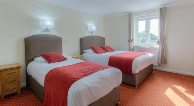 Семейный номер Standard Wayford Bridge Inn Hotel