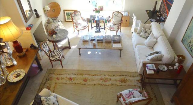 Uzes, With a Pool in 2017, Steps to Place aux Herbes, 16th c 2 Bedrooms 1 Bathroom Home, Rezervasyon Daire Gard daireler, Daire