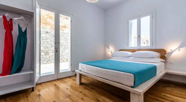 Люкс Standard Milesian Suites