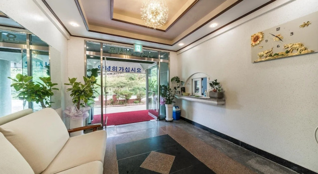 Gangneung Sea Trip, Boek Hotel Hotels in Gangwon-Do met parkeren, Parkeren
