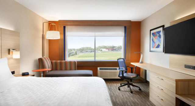 Двухместный номер Standard Holiday Inn Express & Suites Savannah W - Chatham Parkway by IHG