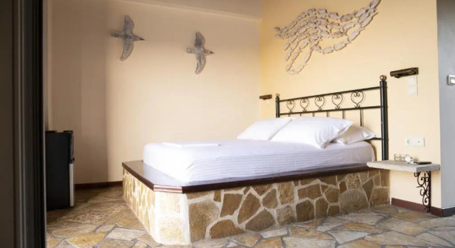 Margina Residence Hotel, Book Hotel Gaios Paxoi