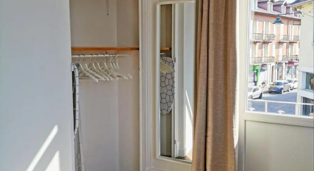 Appartement Aix-les-Bains, 1 pièce, 2 personnes - FR-1-617-15, Prenota Appartamento Hotel a Alvernia con parcheggio, Parcheggio