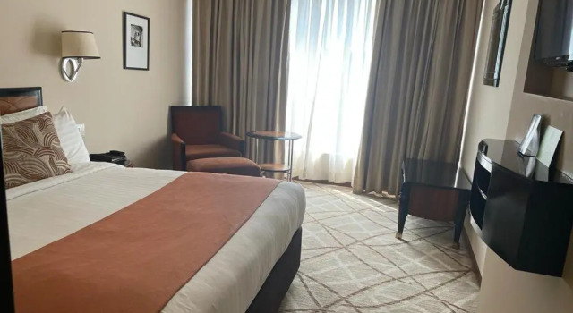 Двухместный люкс Executive Hotel Marine Plaza