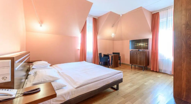 Двухместный номер Standard Hotel Caroline