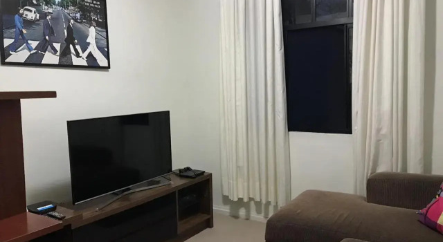 Quarto aconchegante nas Mercês, Забронировать Отель Отели в центре Куритиба, в центре, Парковка