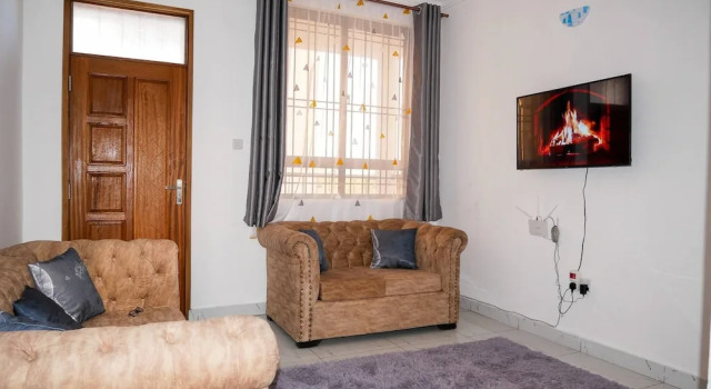 Serine 2 Bedroom Serviced Apartments, Забронировать Апартаменты/квартира Отели Бамбури с парковкой, рядом с KWS Head Office for Mombasa Marine Park, Парковка