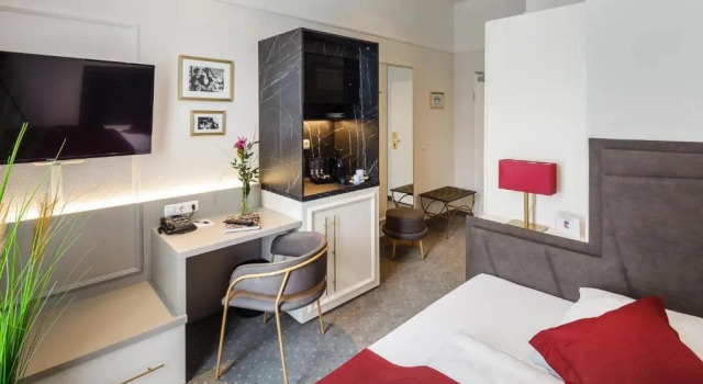Двухместный номер Standard с балконом Star-Apart Hansa Hotel