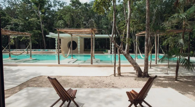 Кровать в общем номере (женский номер) Hotel Holistika Tulum
