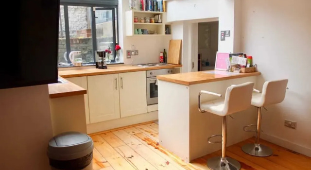 Spacious 3 Bedroom Family Home in North Strand, Забронировать Отель Дублин Каунти Дублин, рядом с The Point Club