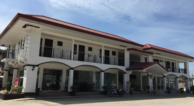 Panglao Village Court - Residence Inn
