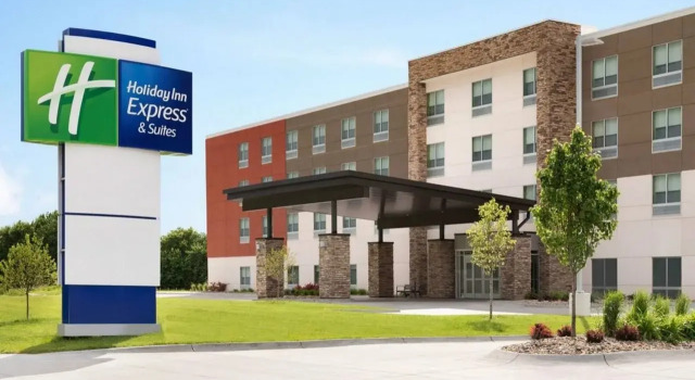 Holiday Inn Express & Suites Yuba City Marysville by IHG, Book Hotel Marysville Californien