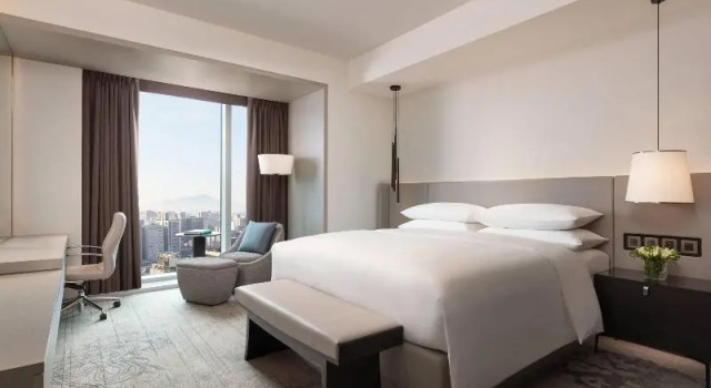 Двухместный люкс Club Lounge Access Courtyard by Marriott Taipei Downtown