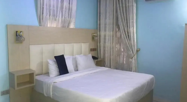 Golden Movida Hotel Enugu, Prenota Hotel Hotel economici a Enugu