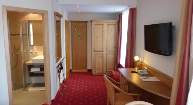 Номер Superior Hotel Holl