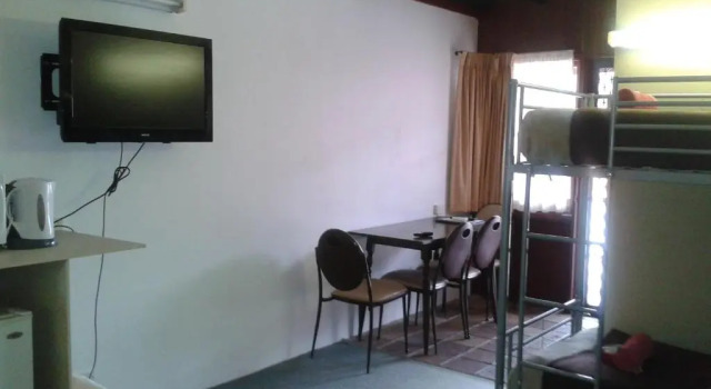 Трёхместный номер Standard Elsinor Motor Lodge