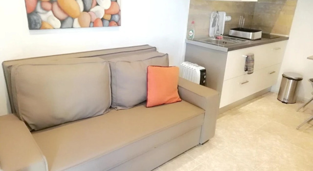 Studio in Estoril, With Wonderful City View and Wifi - 100 m From the, Забронировать Отель Отели Эшторил 3 звезды, рядом с Учебный центр Centro de Interpretação Ambiental da Pedra do Sal, 3*