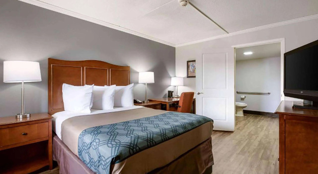 Travelodge by Wyndham Canton/Livonia Area, MI