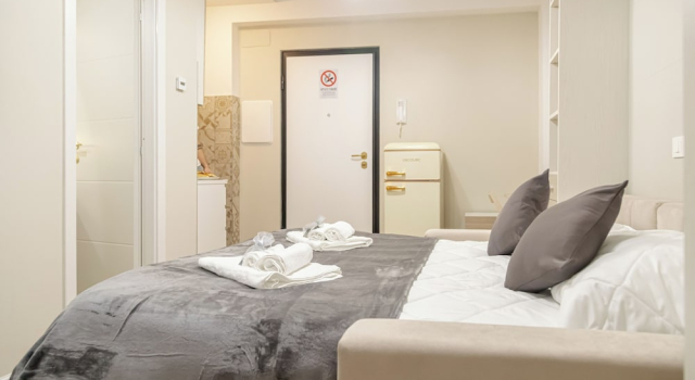 Апартаменты Classic San Giovanni 200mt MetroC Moderno