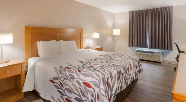 Двухместный номер Deluxe Red Roof Inn Dahlgren - Naval Base