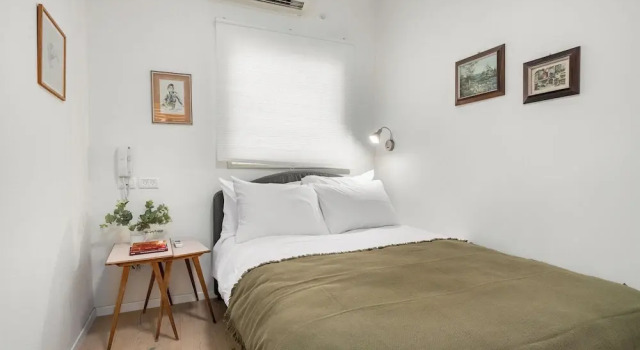 Chic Bright Urban Escape by Sea N' Rent, Забронировать Дом для отпуска Отели Тель-Авива с парковкой, рядом с Пляж Иерусалим, Парковка