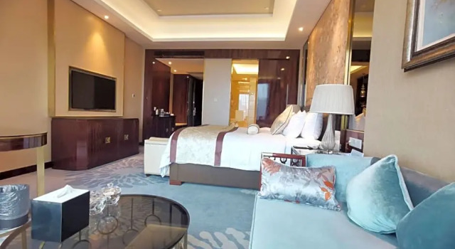 Номер Executive HUALUXE Leshan by IHG