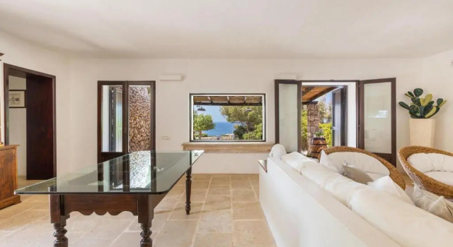 Villa La Pajara, Book Villa Villaer i Castrignano del Capo, Villa