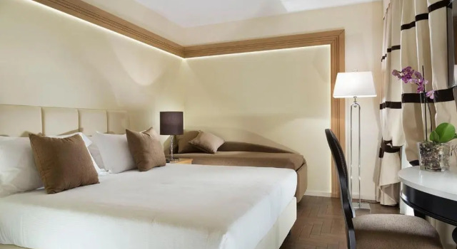 Трёхместный номер Standard с балконом Erbavoglio Hotel