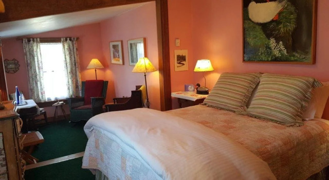 Paradox Lodge & Cedar Lodge, Забронировать Отель «постель и завтрак» Отели Лейк-Плэсид 3 звезды, рядом с St. Eustace Episcopal Church, 3*