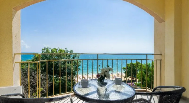 Двухместный номер Superior с балконом и с видом на море ELPIDA Hotel - All Inclusive & Beach Front