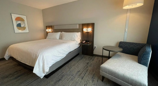 Holiday Inn Express & Suites Ft. Smith Airport by IHG, Rezerwuj Hotel Fort Smith Ozarks