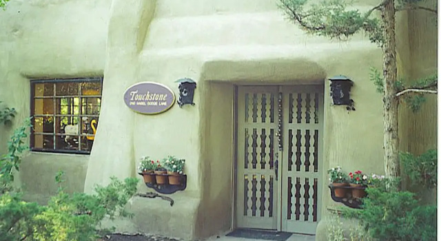Touchstone Inn, Забронировать Отель Отели Таос с парковкой, рядом с Kakawa Chocolate House, Парковка
