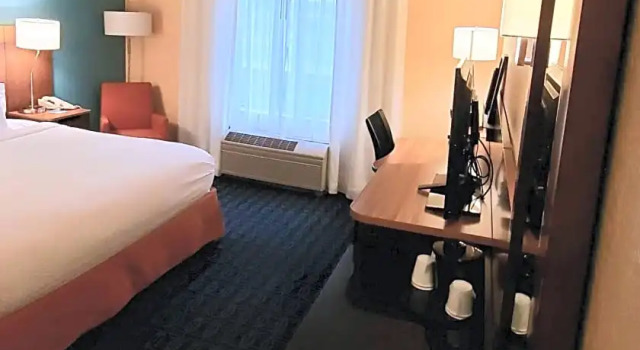 Номер Standard Fairfield Inn & Suites by Marriott Cleveland Avon