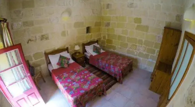 Shanti Ghar Gozo B&B, Varaa Bed and Breakfast San Lawrenz Gozo