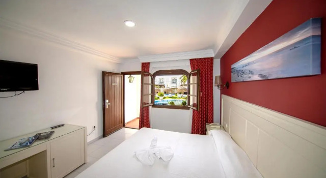 Двухместный номер Standard с видом на бассейн Hotel Pozo del Duque