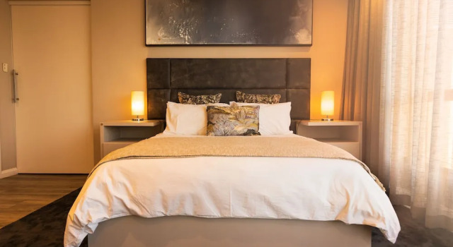 Black Marble - Menlyn Residence