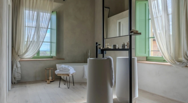 Люкс Luxury с балконом и с видом на сад Tenuta d'Arbia