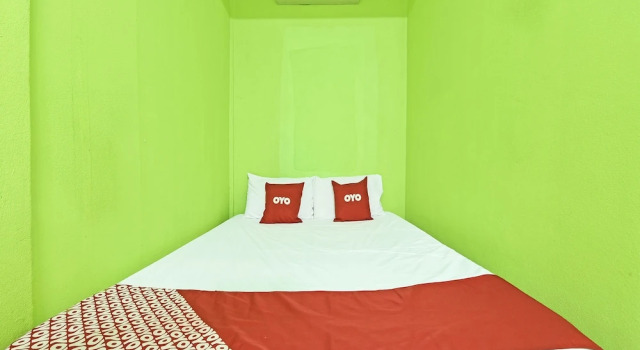 Люкс OYO 90454 Haza Harmoni Guesthouse
