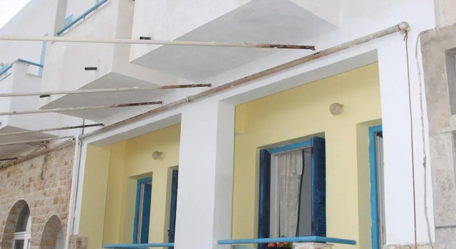 Annoula Studio & Apartments