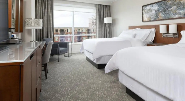 Четырёхместный клубный номер Standard The Westin Edina Galleria