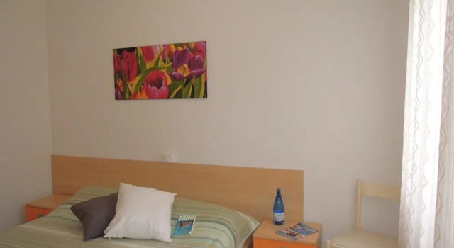 Апартаменты с 2 комнатами с видом на сад Nice Flat for 6 Guests With Private Garden