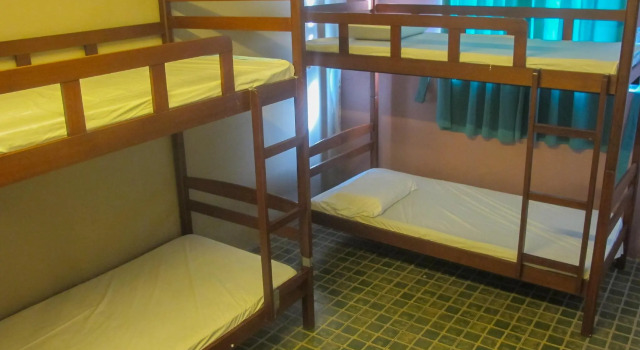 Четырёхместный номер Standard Borneo Backpackers