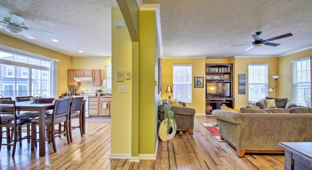 Arts & Design District Condo: Steps to Monon Trail, Book Boutique Hotel Carmel Highlands Indiana