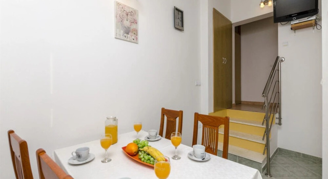 Апартаменты Apartments Srecko