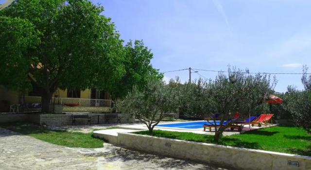 Коттедж с 3 комнатами Holiday home Apios